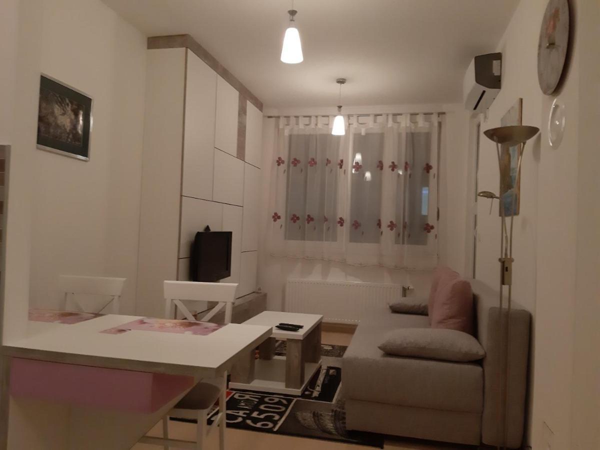 Apartman Ladybug Banja Luka Ngoại thất bức ảnh